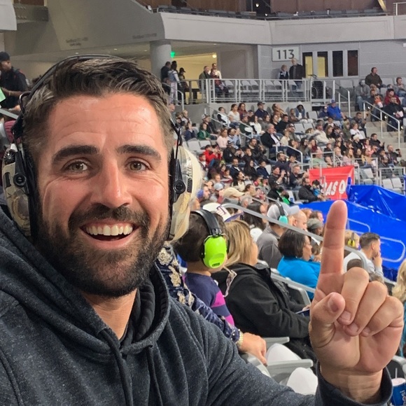 Meet your Posher, Wesley - Picture 1 of 2